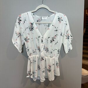 Sienna Sky Floral Peplum Blouse Small